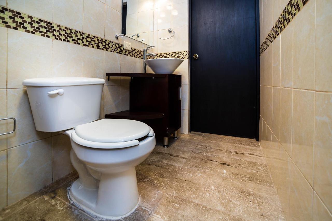 San José Suites Boutique Linares Extérieur photo