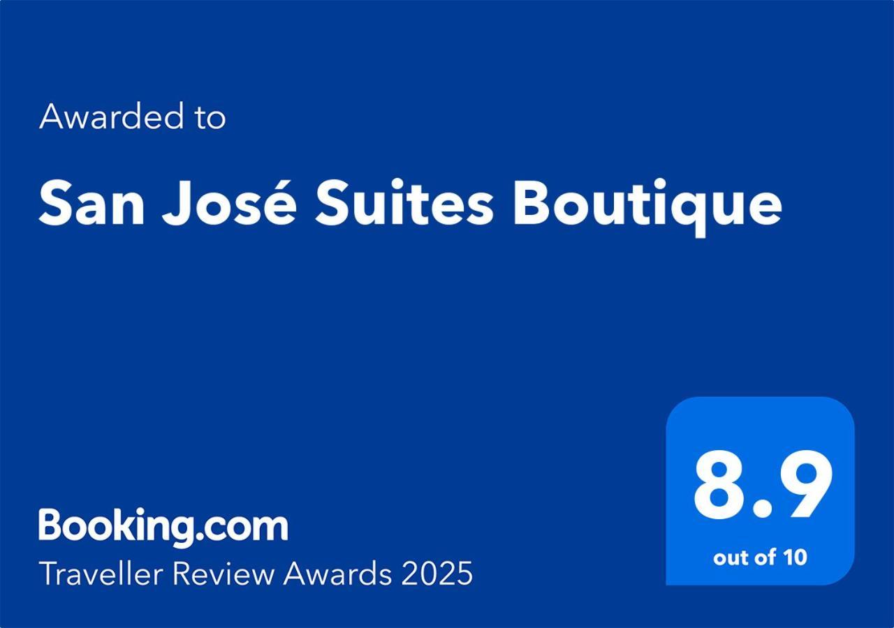 San José Suites Boutique Linares Extérieur photo